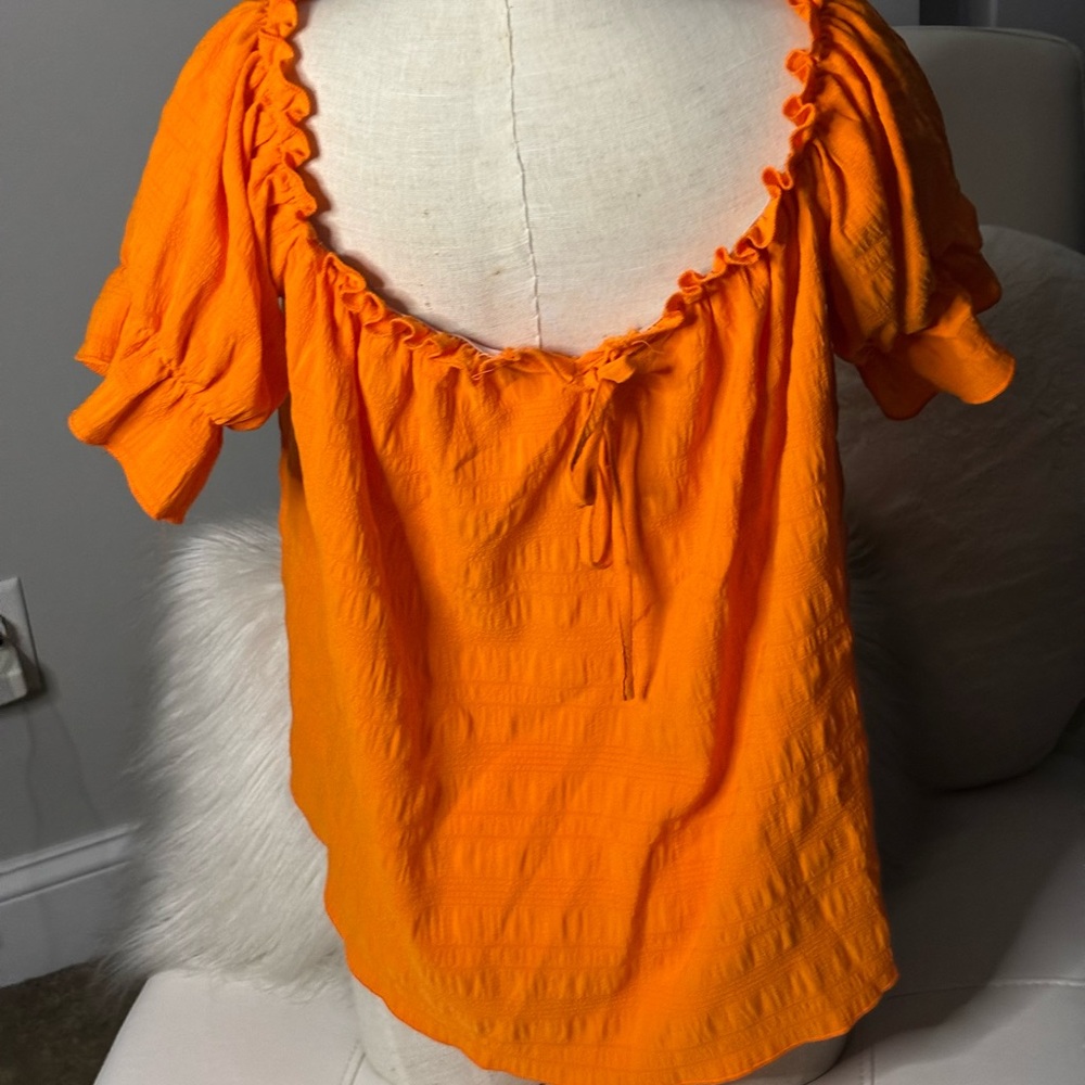 SHEIN Bright Orange Puff-Sleeve Peasant Top - Picture 4 of 6